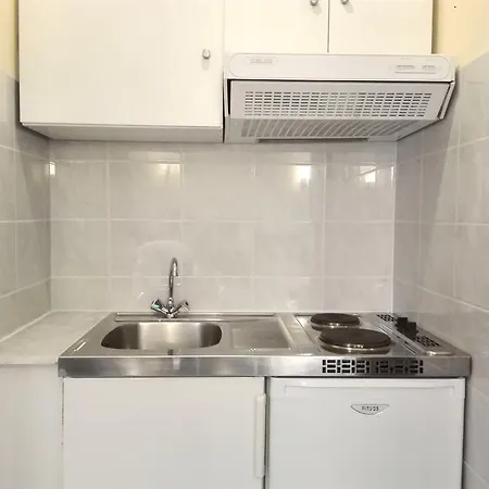 Casa de hóspedes Melifilos 3*